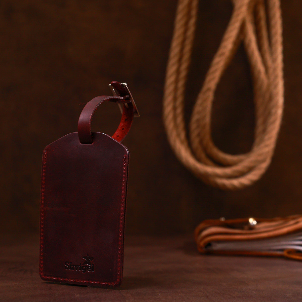 Vintage Matte Leather Luggage Tag SHVIGEL 16558 Burgundy Natural Leather