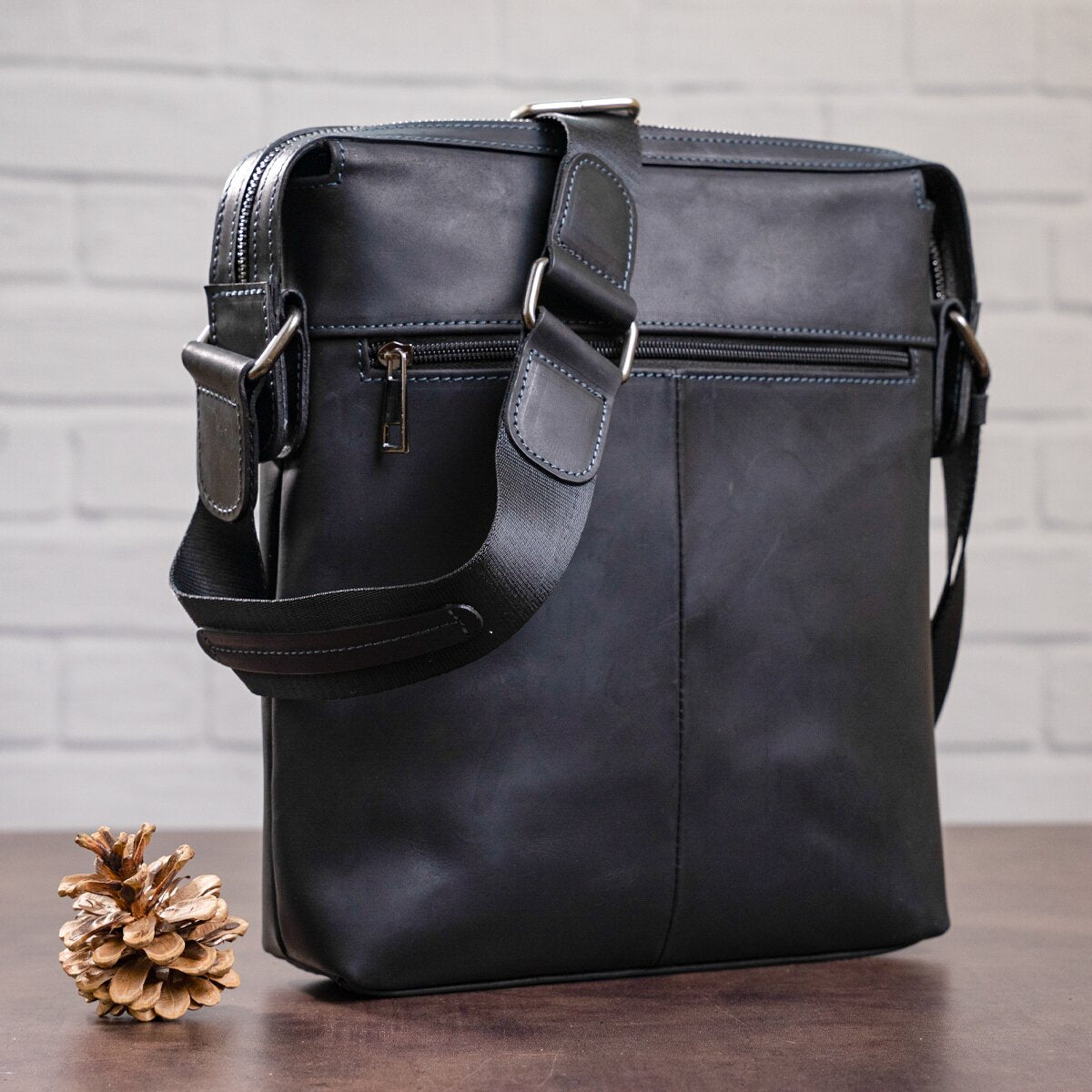 Men's Leather Bag SHVIGEL 11098 Black Natural Leather Made in Ukraine