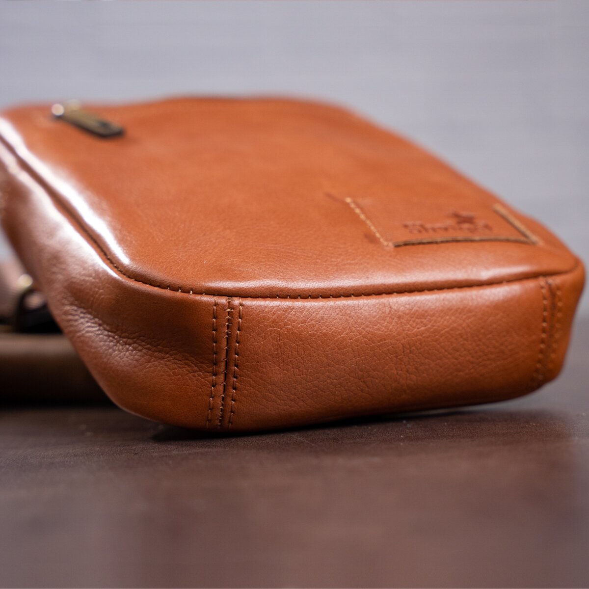Leather Men's Bag SHVIGEL 19104 in Ruda Color – Made in Ukraine with Natural Leather