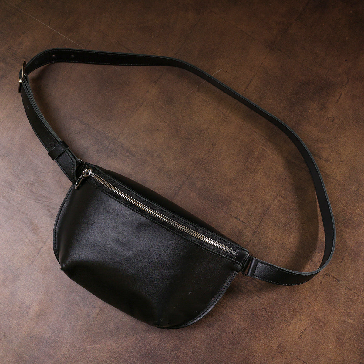 Leather Universal Women's Fanny Pack SHVIGEL 16383 Black Genuine Leather