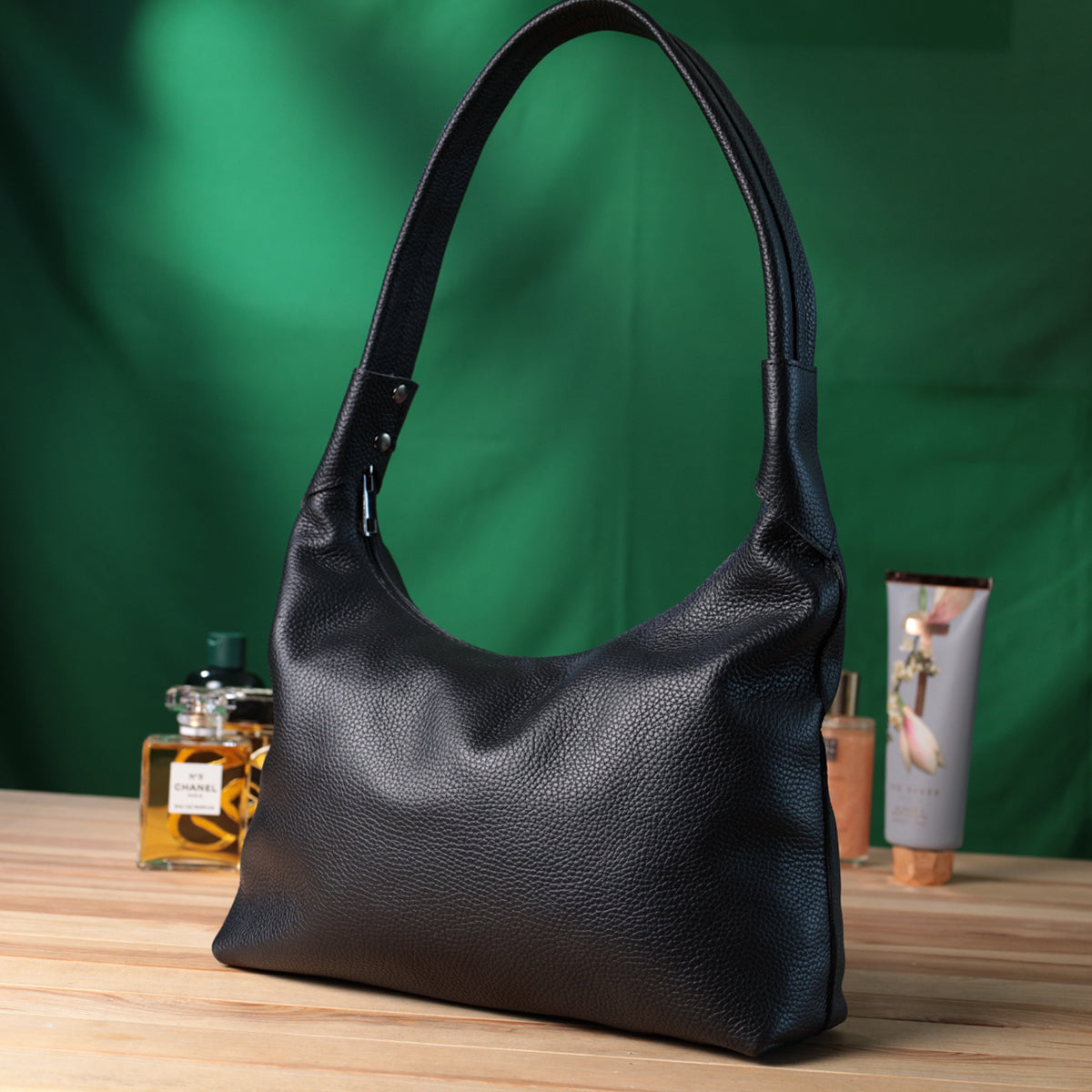 Shoulder Bag SHVIGEL 22827 Black Natural Leather Flotar - Made in Ukraine