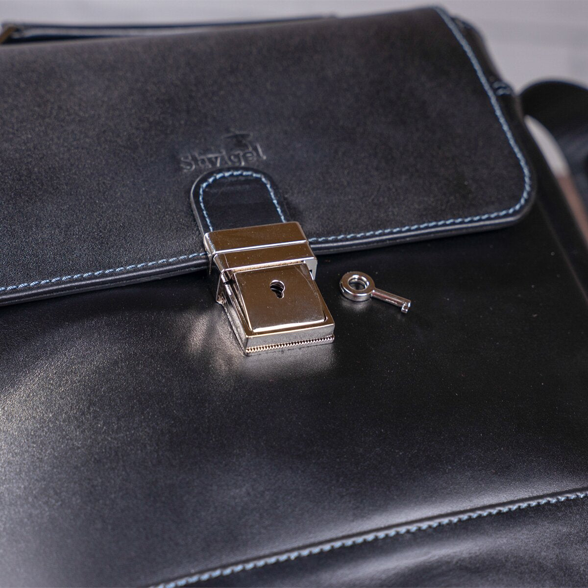 Men's Leather Bag SHVIGEL 11118 Black Genuine Leather Natural Materials