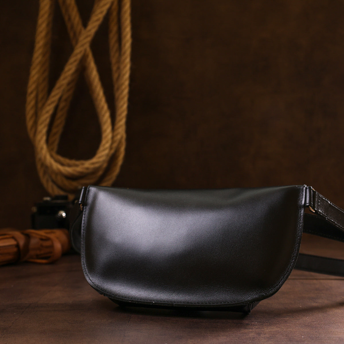 Leather Universal Women's Fanny Pack SHVIGEL 16383 Black Genuine Leather