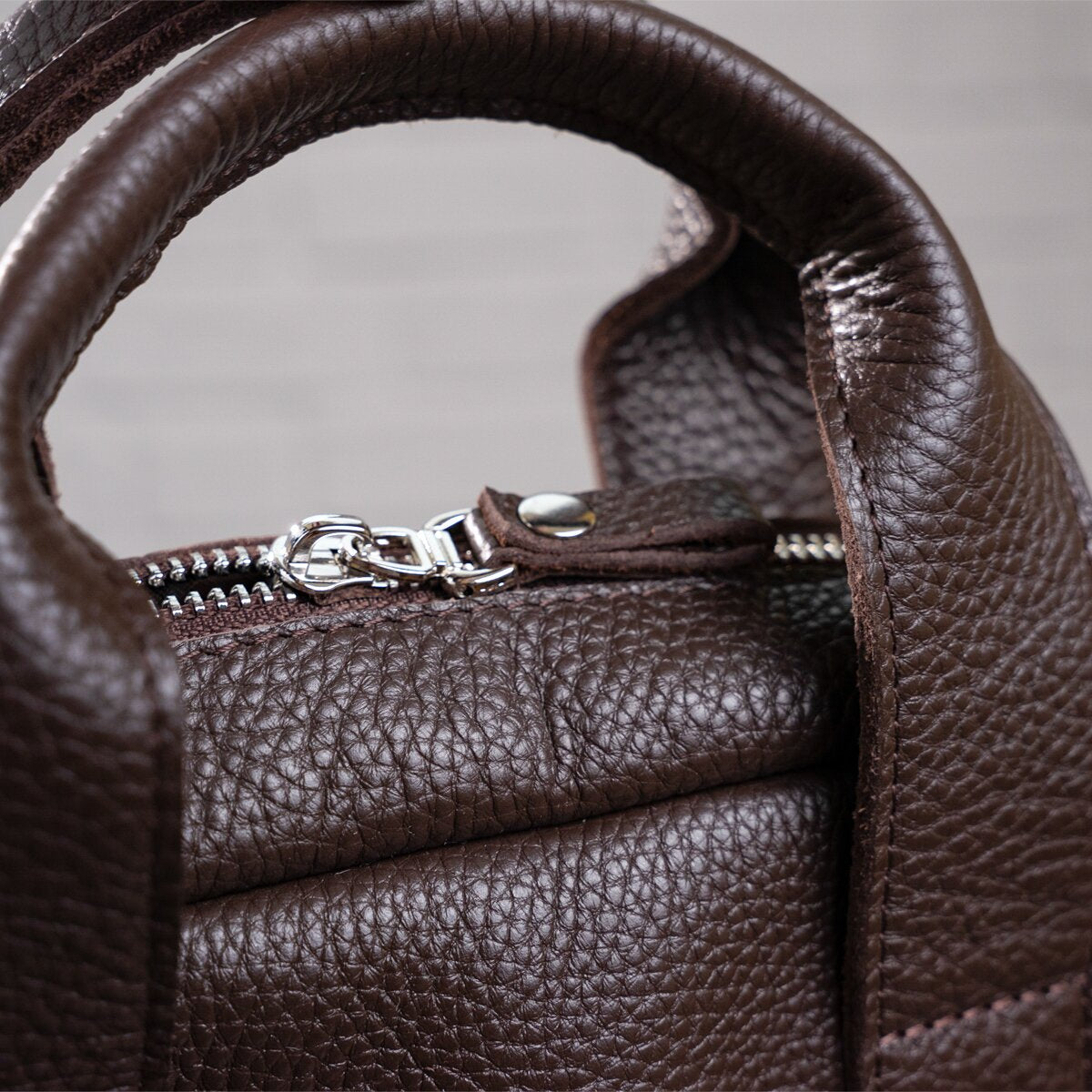 High-Quality SHVIGEL Vertical Men's Bag A4 Format 11168 Brown Flotar Genuine Leather