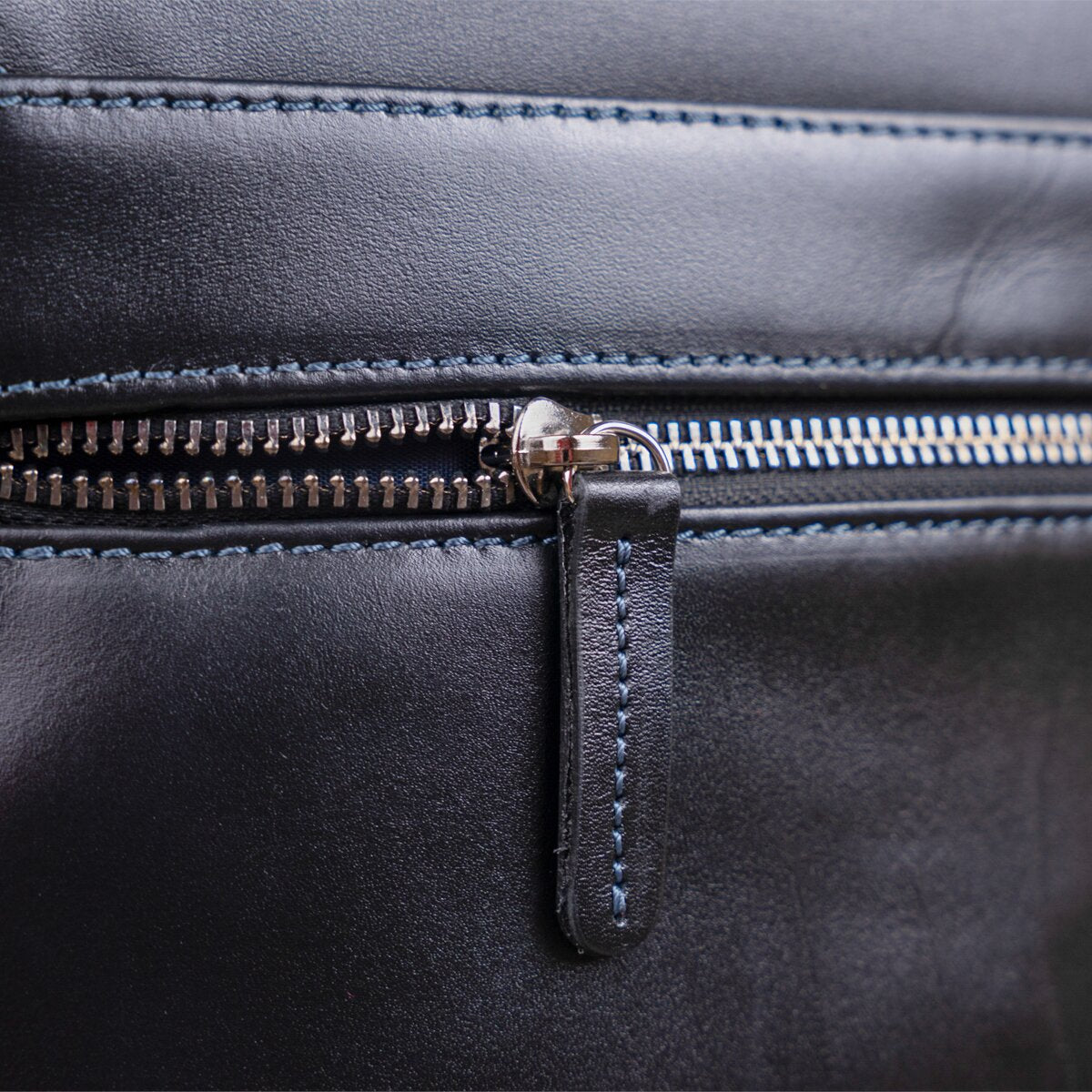 Men's Leather Bag SHVIGEL 11118 Black Genuine Leather Natural Materials