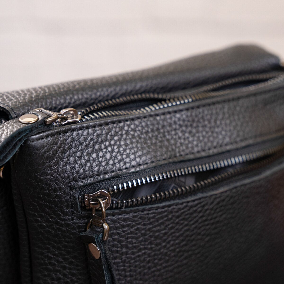 Men's Leather Bag SHVIGEL 11038 Black Natural Leather Made in Ukraine