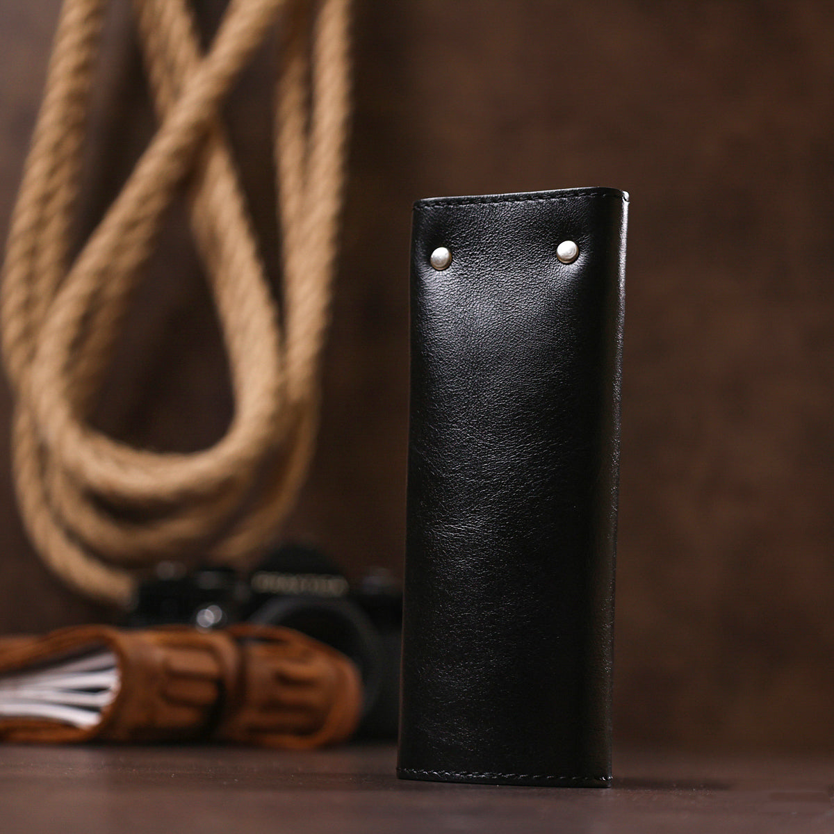 Stylish Leather Key Holder SHVIGEL 16529 Black Natural Leather for Keys