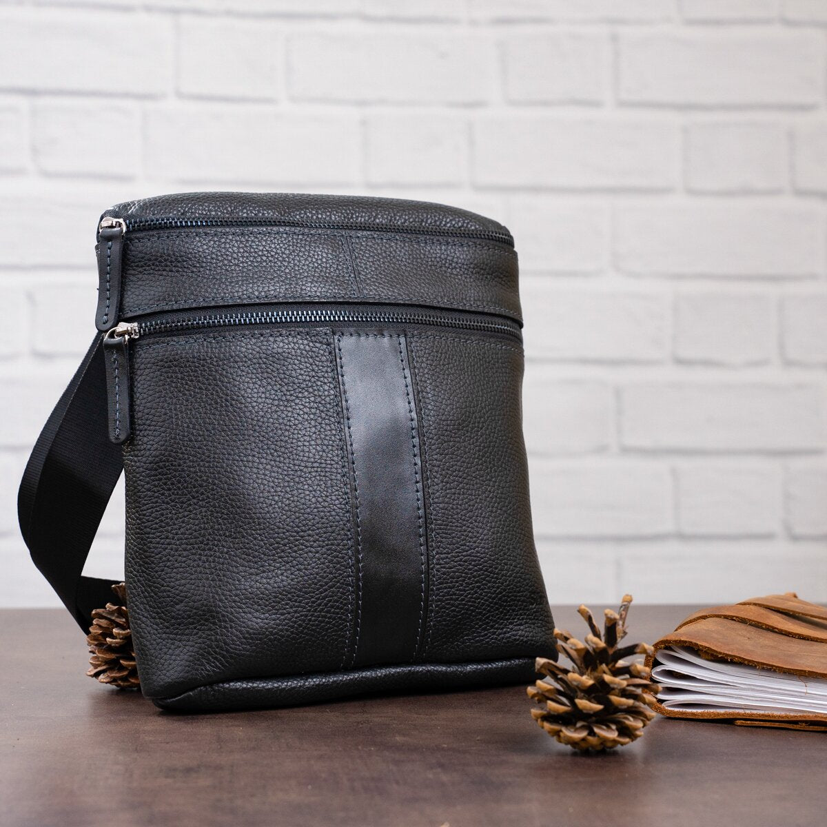Men's Leather Bag SHVIGEL 11102 Black Genuine Leather Made in Ukraine