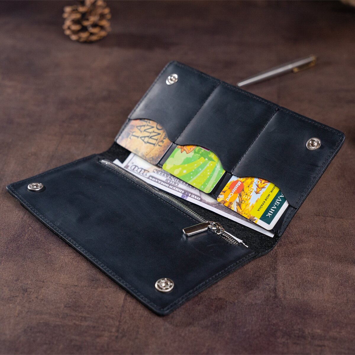 Men's Vertical Wallet SHVIGEL 16200 Vintage Leather Black Natural Skin