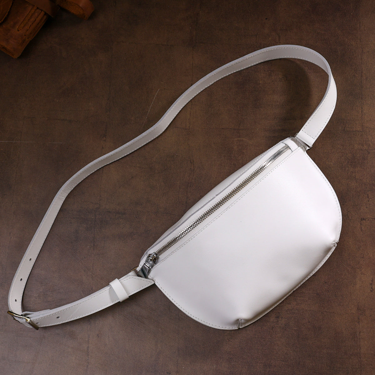 Leather Women's Banana Bag SHVIGEL 16384 White Natural Leather Design