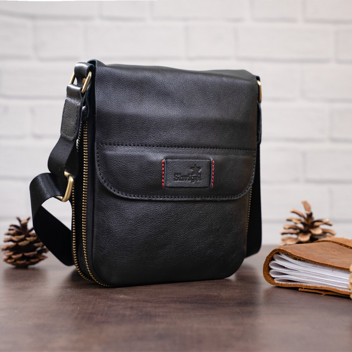 Men's Leather Messenger Bag SHVIGEL 19113 Black Natural Leather High Quality