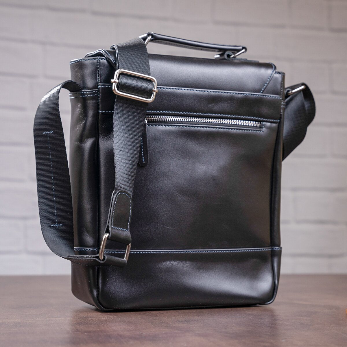 Men's Leather Bag SHVIGEL 11118 Black Genuine Leather Natural Materials