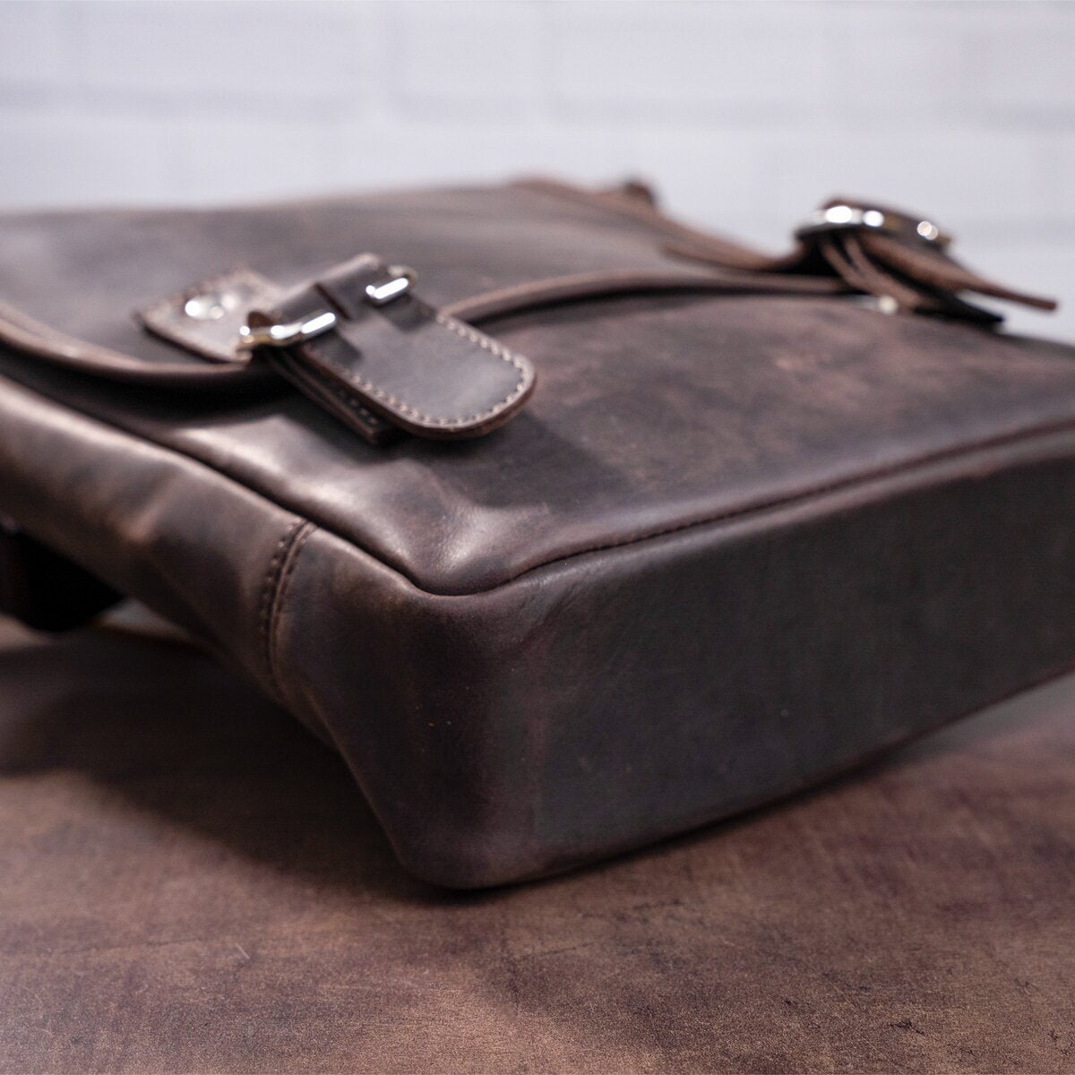 Men's Vintage Leather Bag SHVIGEL 11129 Brown Natural Leather Material