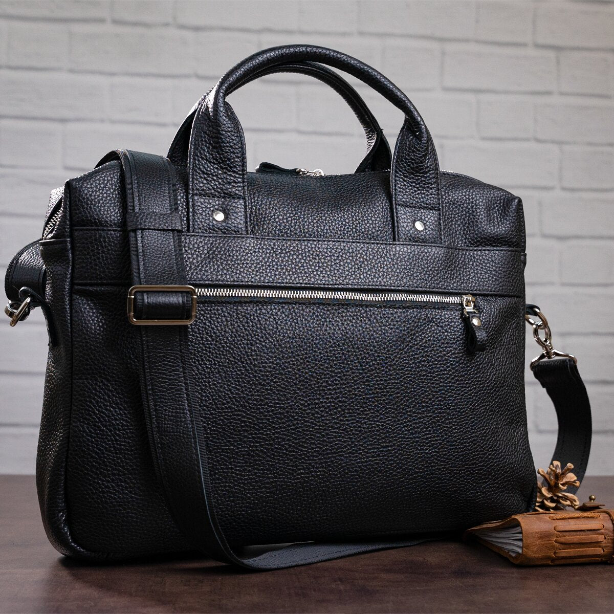 Laptop Bag SHVIGEL 11000 Black Genuine Leather Stylish Design for Professionals
