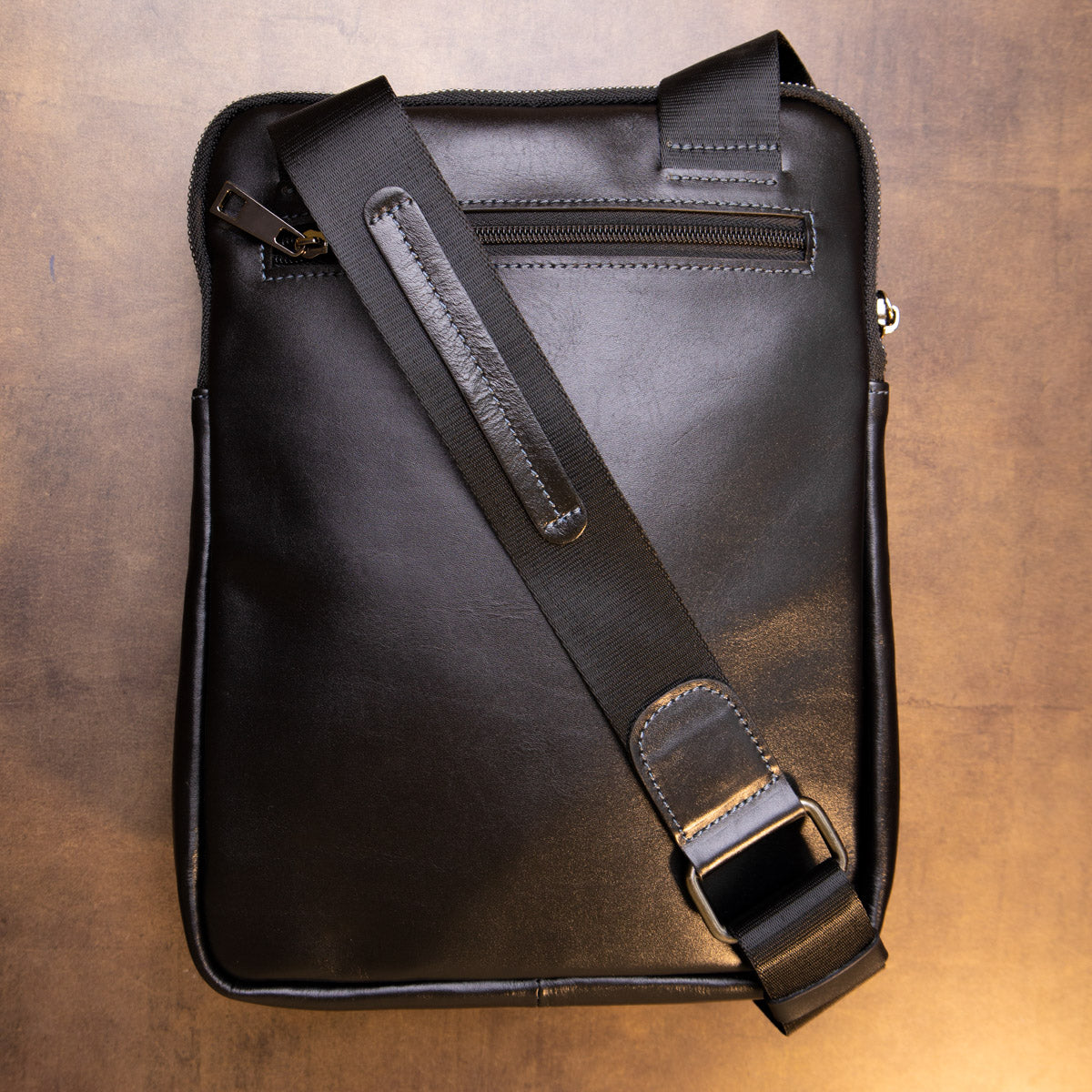 Men's Tablet Bag SHVIGEL 11281 Black Leather with Zip Pocket, Stylish Design