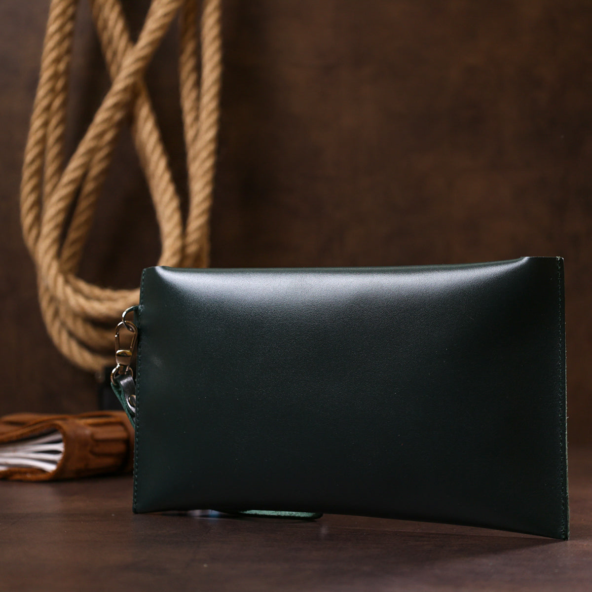 Leather Travel Cosmetic Bag SHVIGEL 16423 Green Natural Leather Design