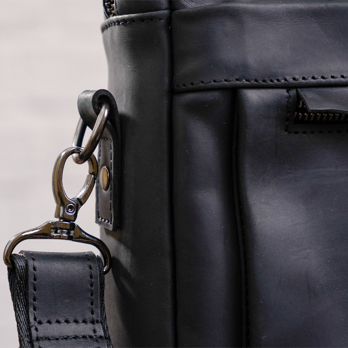 Laptop Bag SHVIGEL 11035 Black Genuine Leather with Stylish Design