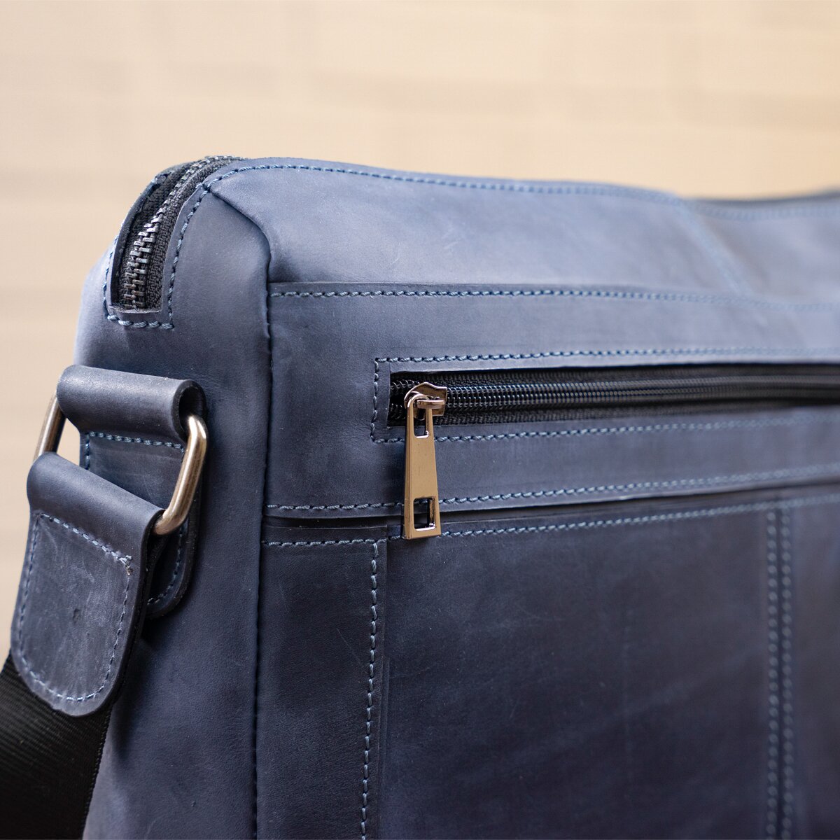 Business Men’s Leather Shoulder Bag SHVIGEL 11249 Blue Genuine Leather Design