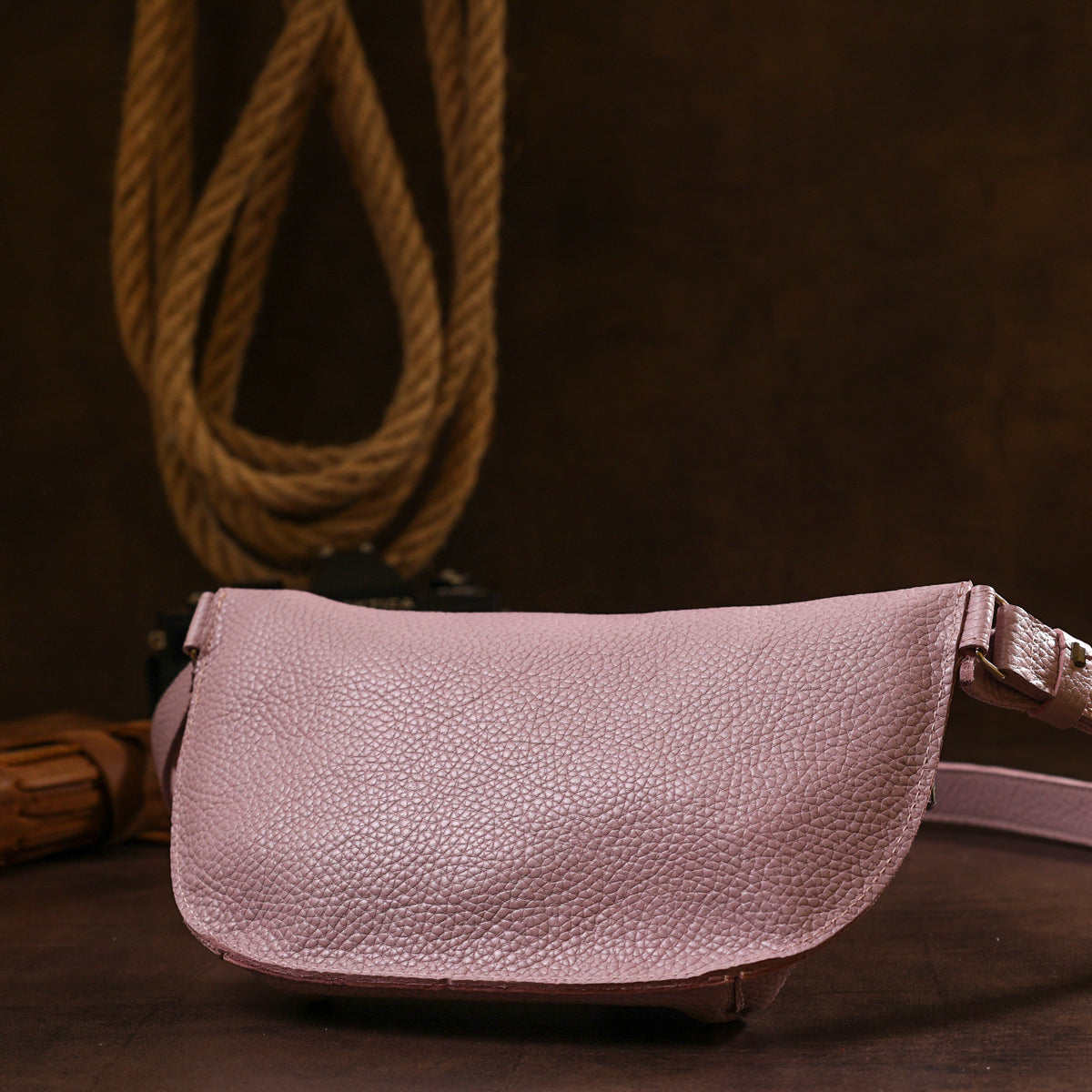 Leather Practical Women's Waist Bag SHVIGEL 16376 Lilac Genuine Leather