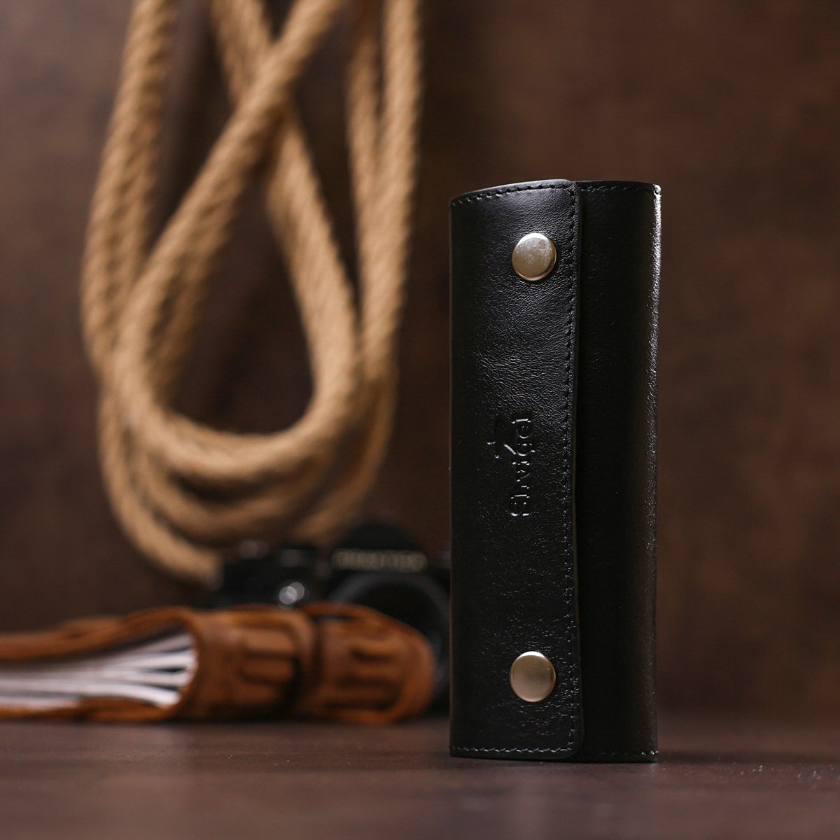 Stylish Leather Key Holder SHVIGEL 16529 Black Natural Leather for Keys