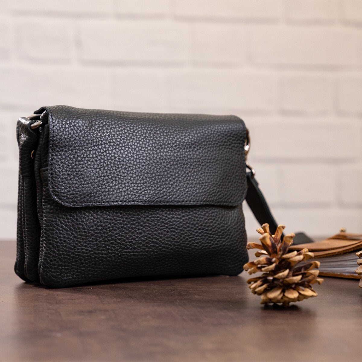 Men's Leather Bag SHVIGEL 11038 Black Natural Leather Made in Ukraine