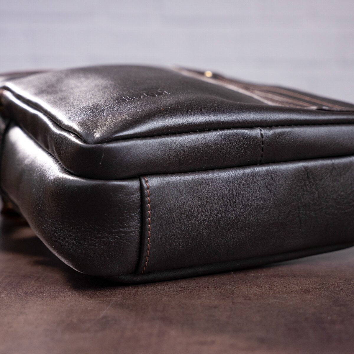Men's Leather Bag SHVIGEL 11183 Smooth Brown Genuine Leather Ukraine