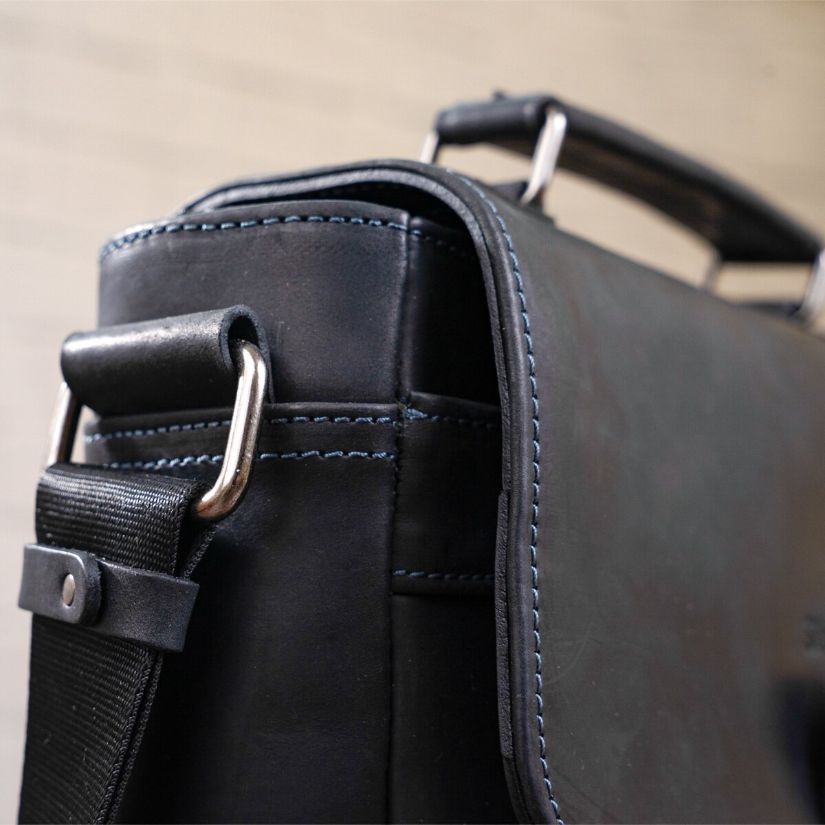 Men's Vintage Leather Bag SHVIGEL 11137 Black Made in Ukraine Natural Leather