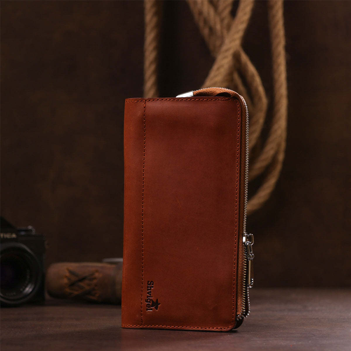 Unisex Vintage Leather Clutch SHVIGEL 16190 in Reddish Brown – Made in Ukraine, Genuine Leather